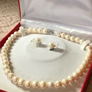Fresh water Pearls